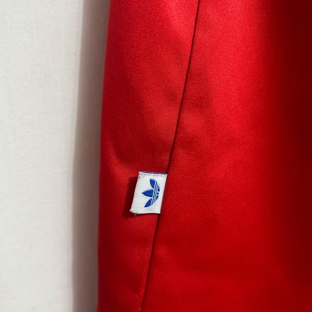 Adidas Originals Red Trefoil Logo Crewneck Sweatshirt Women’s Small(A428)✨ - Picture 8 of 16